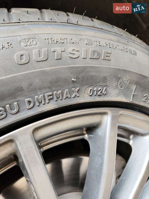 Хэтчбек Mercedes-Benz B-Class 2015 в Ровно фото 24 Хэтчбек Mercedes-Benz B-Class 2015 в Ровно