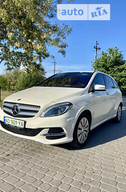 Mercedes-Benz B-Class 2017