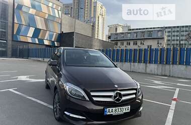 Хэтчбек Mercedes-Benz B-Class 2016 в Киеве