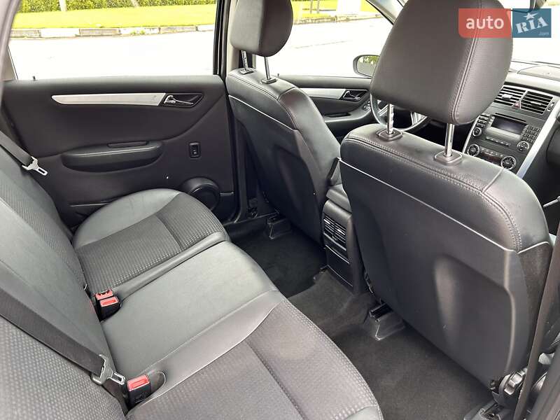 Хэтчбек Mercedes-Benz B-Class 2006 в Виннице