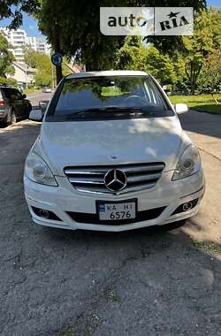 Mercedes-Benz B-Class 2010