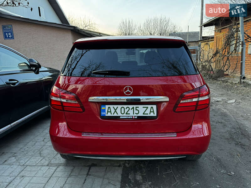 Хэтчбек Mercedes-Benz B-Class 2017 в Харькове