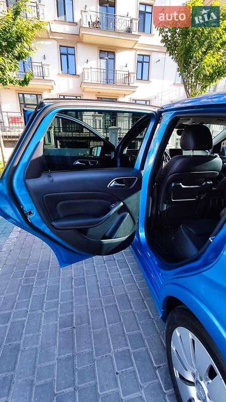 Хэтчбек Mercedes-Benz B-Class 2015 в Одессе