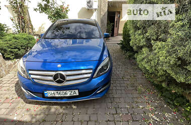 Mercedes-Benz B-Class 2014