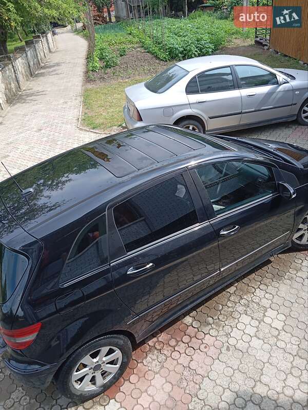 Хэтчбек Mercedes-Benz B-Class 2006 в Косове