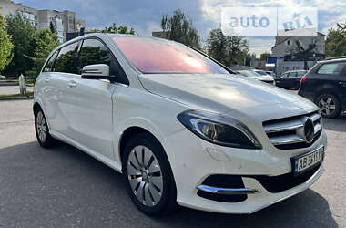 Mercedes-Benz B-Class 2014