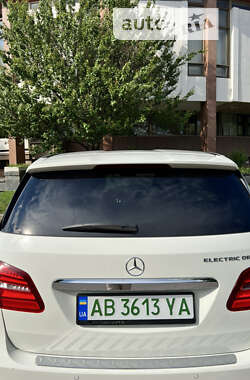 Хетчбек Mercedes-Benz B-Class 2014 в Вінниці