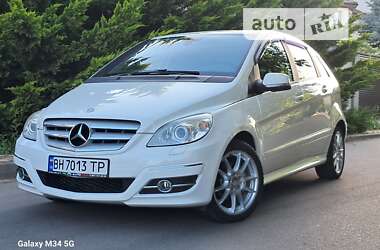 Хэтчбек Mercedes-Benz B-Class 2011 в Одессе