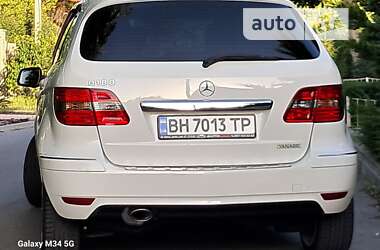 Хэтчбек Mercedes-Benz B-Class 2011 в Одессе