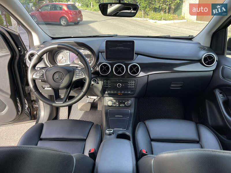 Хэтчбек Mercedes-Benz B-Class 2016 в Киеве фото 11 Хэтчбек Mercedes-Benz B-Class 2016 в Киеве