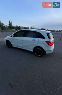 Хетчбек Mercedes-Benz B-Class 2013 в Дніпрі