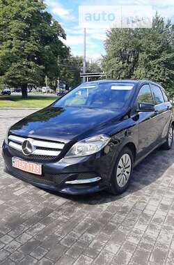 Хэтчбек Mercedes-Benz B-Class 2017 в Львове