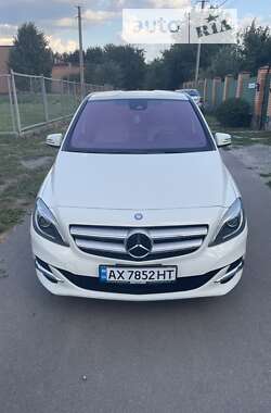 Mercedes-Benz B-Class 2015