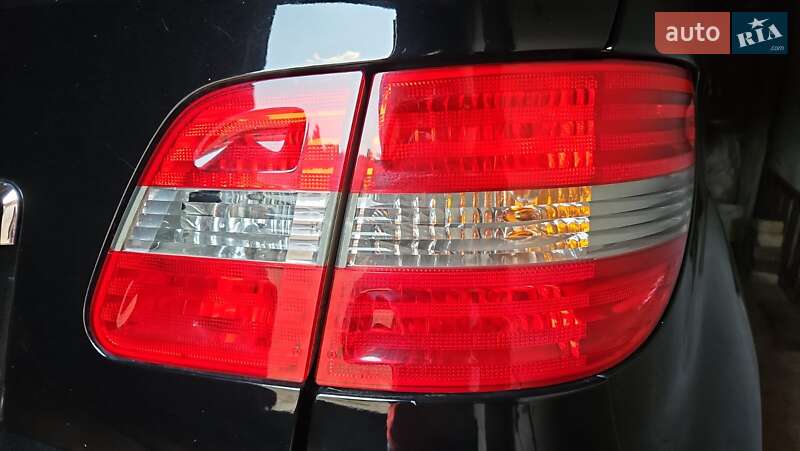 Хэтчбек Mercedes-Benz B-Class 2010 в Ромнах