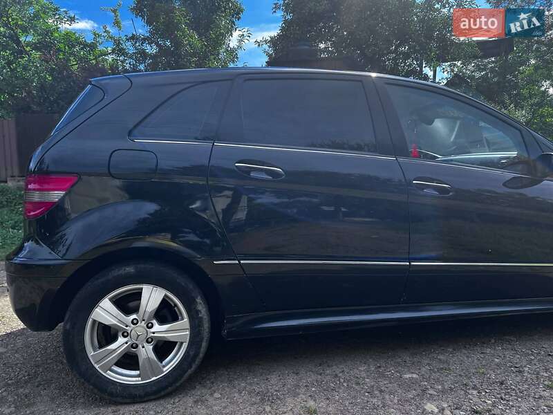 Хэтчбек Mercedes-Benz B-Class 2005 в Брошневе