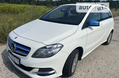 Mercedes-Benz B-Class 2017