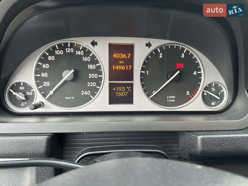 Хэтчбек Mercedes-Benz B-Class 2010 в Владимире