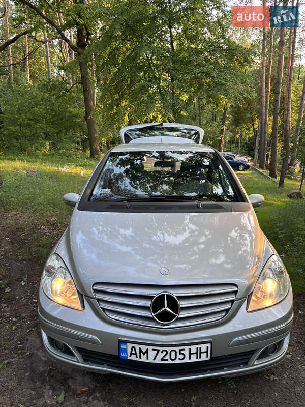 Хэтчбек Mercedes-Benz B-Class 2006 в Житомире