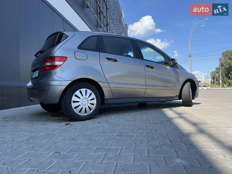 Mercedes-Benz B-Class 2005 VIN WDD2452311J054153 фото оголошення 21 з 78