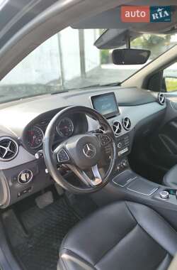 Хэтчбек Mercedes-Benz B-Class 2015 в 