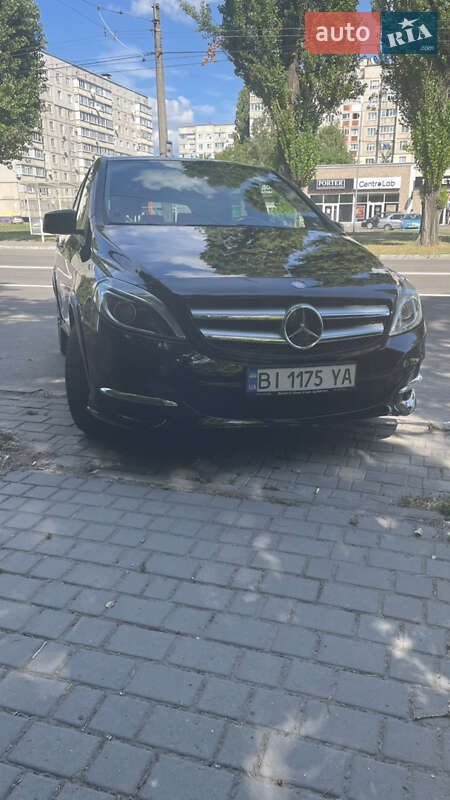 Хэтчбек Mercedes-Benz B-Class 2016 в Кременчуге
