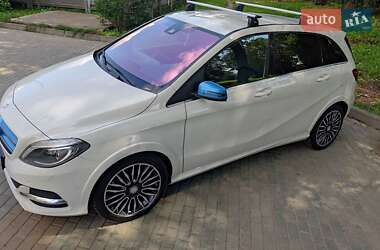 Mercedes-Benz B-Class 2015 Mercedes-Benz B-Class 2015