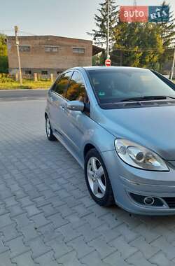 Хэтчбек Mercedes-Benz B-Class 2006 в Виньковцах