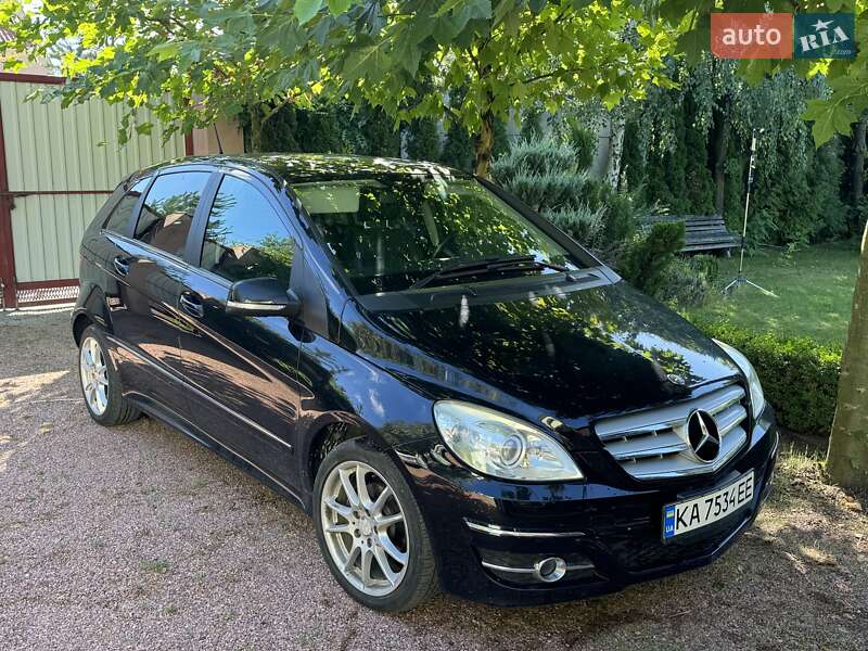 Хетчбек Mercedes-Benz B-Class 2010 в Києві