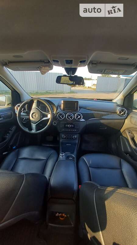 Хэтчбек Mercedes-Benz B-Class 2014 в Львове