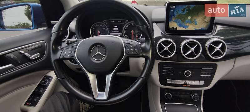 Хэтчбек Mercedes-Benz B-Class 2015 в Харькове