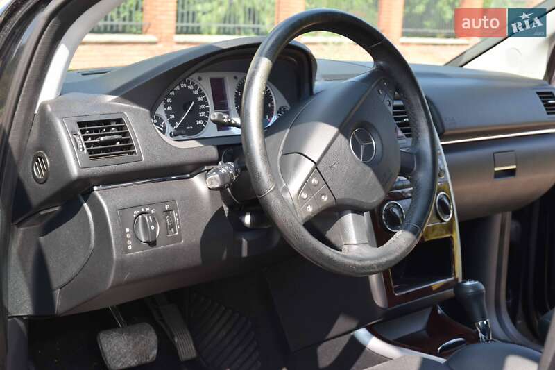 Хэтчбек Mercedes-Benz B-Class 2007 в Обухове