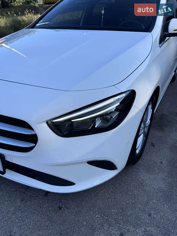 Хэтчбек Mercedes-Benz B-Class 2020 в Житомире