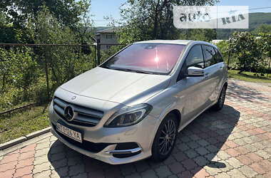 Mercedes-Benz B-Class 2015