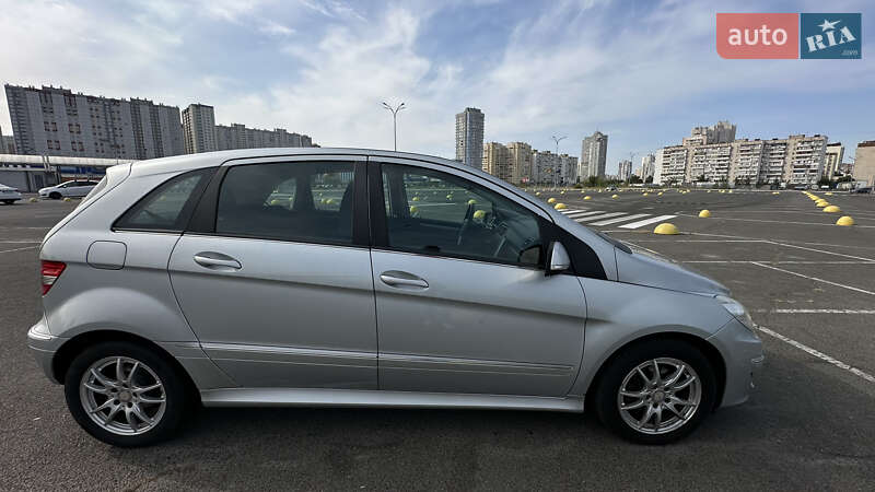 Хэтчбек Mercedes-Benz B-Class 2009 в Киеве