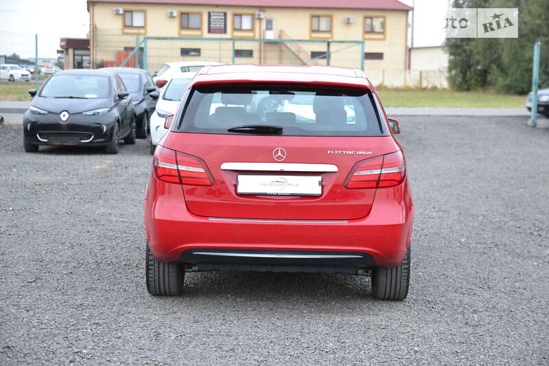Хэтчбек Mercedes-Benz B-Class 2015 в Луцке