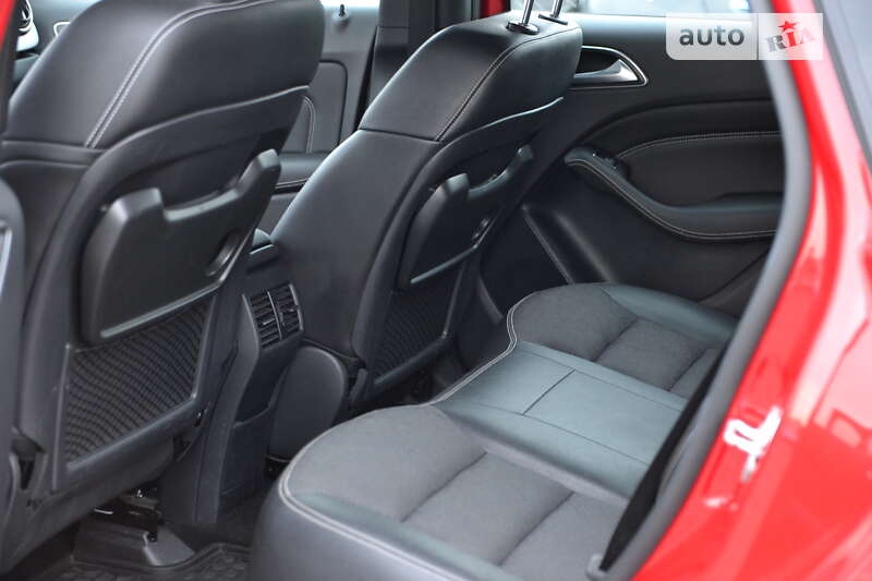Хэтчбек Mercedes-Benz B-Class 2015 в Луцке