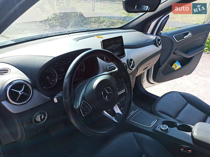 Хетчбек Mercedes-Benz B-Class 2015 в Тернополі