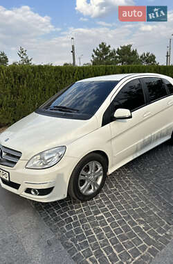 Хэтчбек Mercedes-Benz B-Class 2010 в Днепре