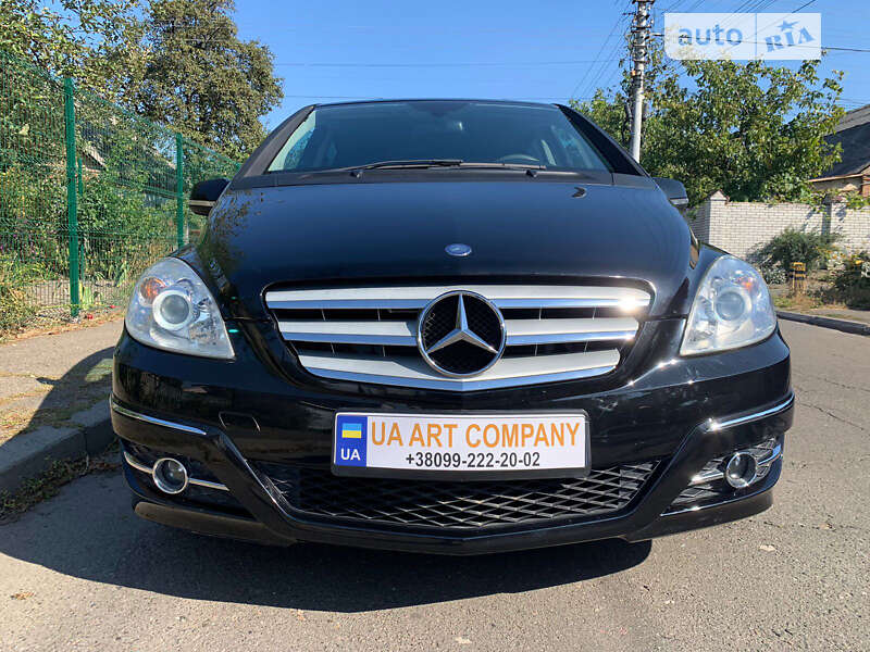 Хэтчбек Mercedes-Benz B-Class 2010 в Киеве