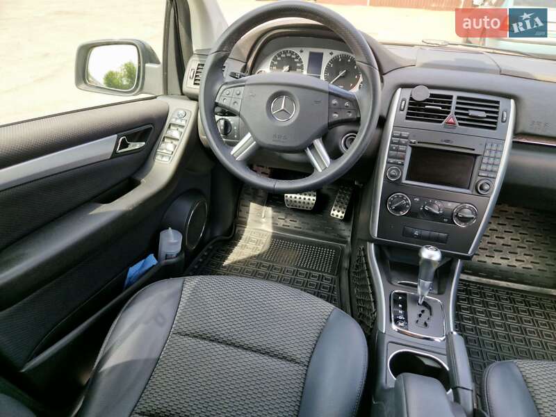Хэтчбек Mercedes-Benz B-Class 2010 в Днепре