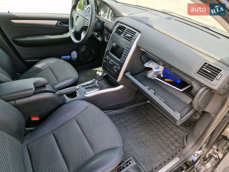 Хэтчбек Mercedes-Benz B-Class 2010 в Днепре