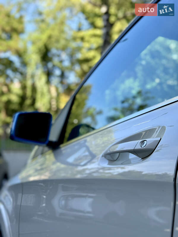 Хэтчбек Mercedes-Benz B-Class 2016 в Львове