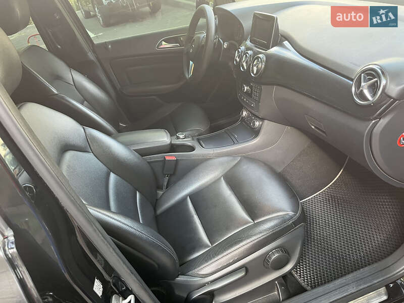 Хетчбек Mercedes-Benz B-Class 2014 в Вінниці