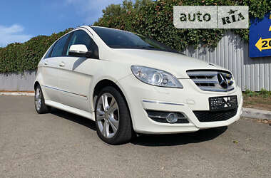 Хэтчбек Mercedes-Benz B-Class 2010 в Киеве