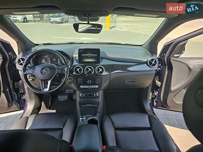 Хетчбек Mercedes-Benz B-Class 2016 в Чернівцях
