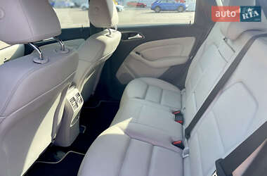 Хэтчбек Mercedes-Benz B-Class 2016 в 