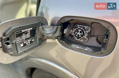 Хэтчбек Mercedes-Benz B-Class 2016 в 