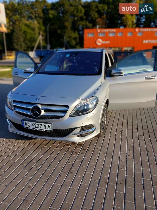 Хэтчбек Mercedes-Benz B-Class 2014 в Луцке