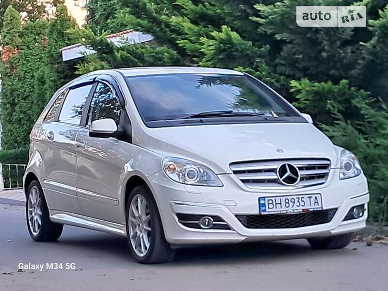 Хэтчбек Mercedes-Benz B-Class 2010 в Одессе