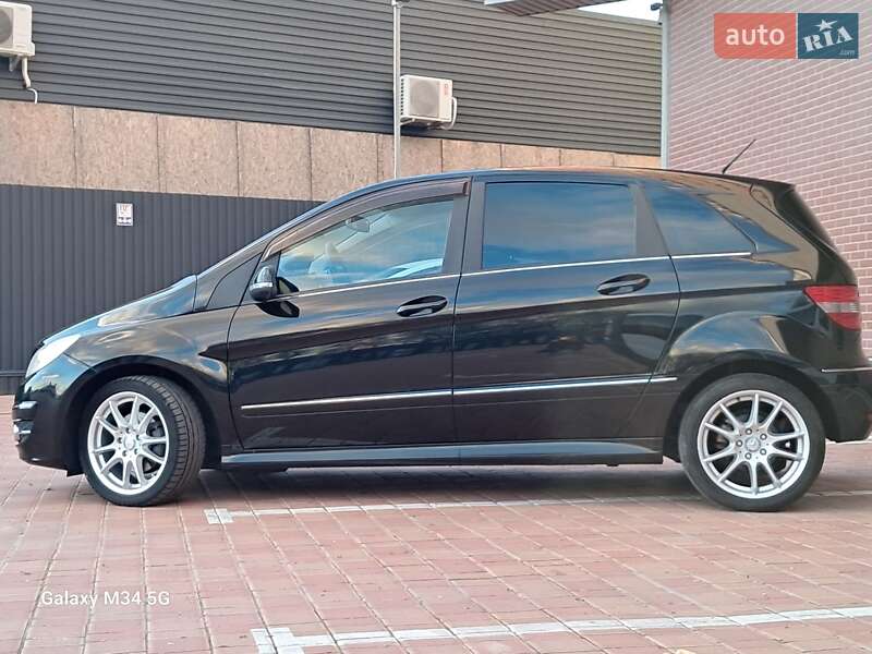 Хэтчбек Mercedes-Benz B-Class 2010 в Одессе